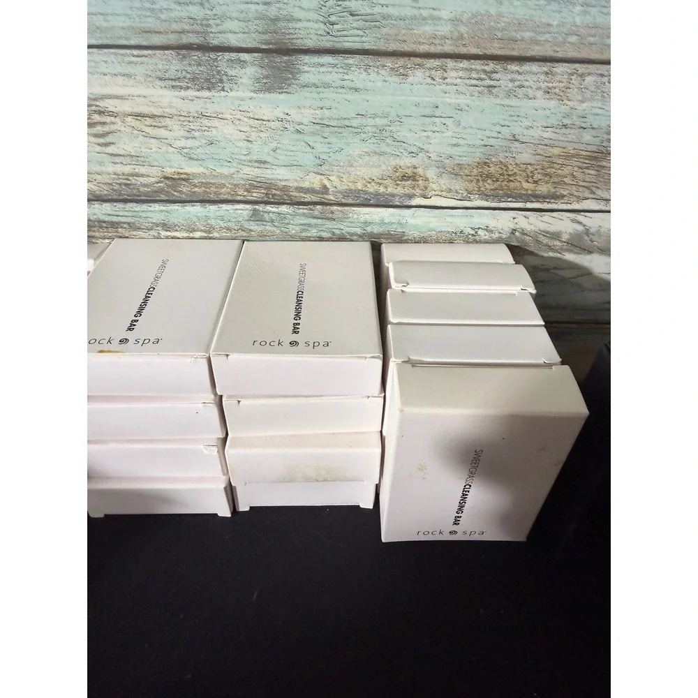 Lalique Hard Rock Spa Hotel Amenity Lot Travel Size Soap Lotion Shampoo‎ 30+ Pcs